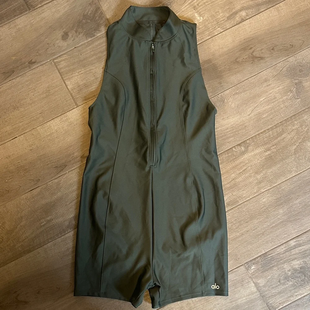 Alo High Tide Romper Dark Green Size L - Picture 2 of 7